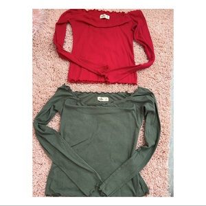 Hollister off the shoulder ruffled tops